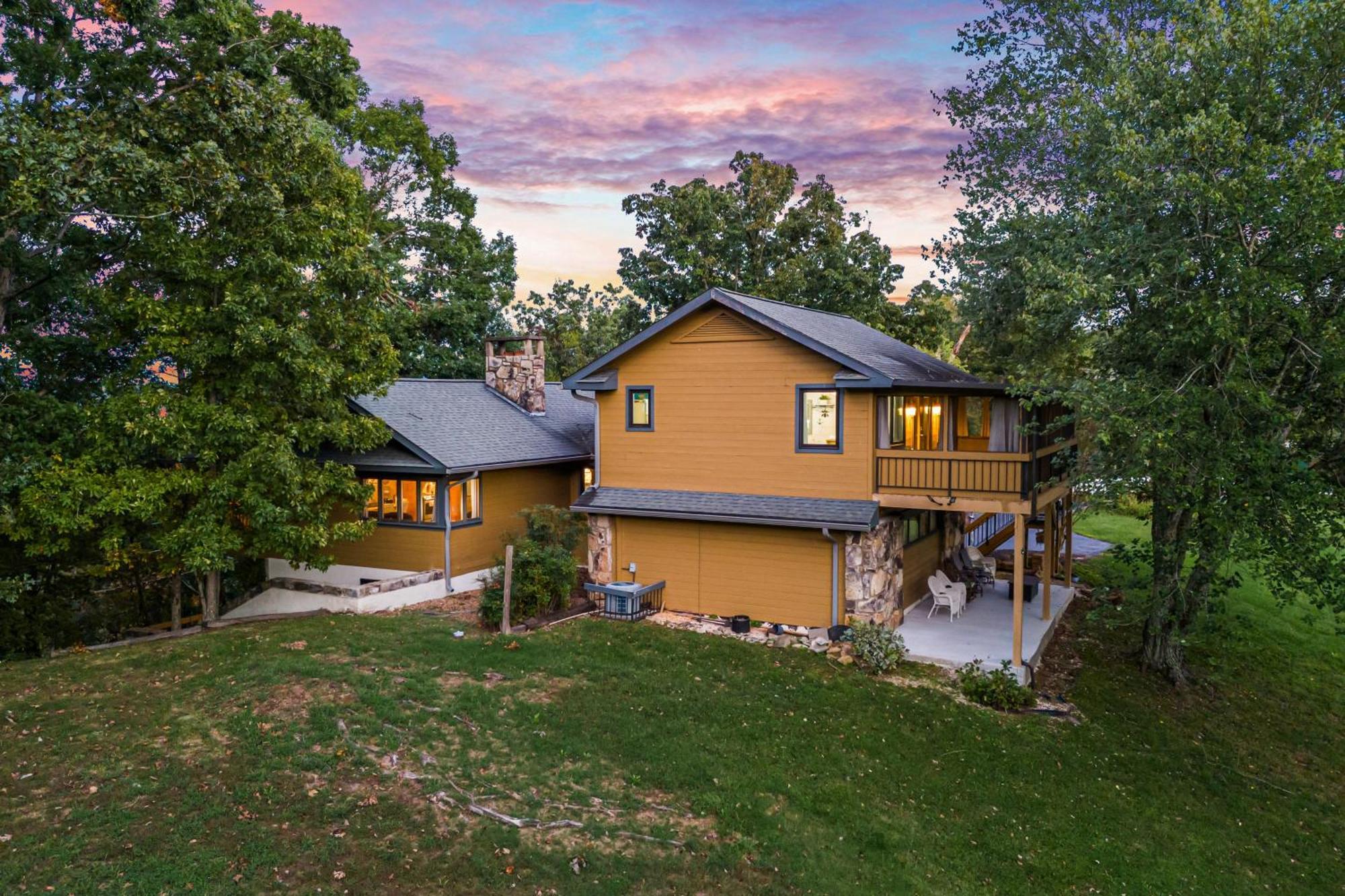 Haven On The Pond Villa Pigeon Forge Bagian luar foto
